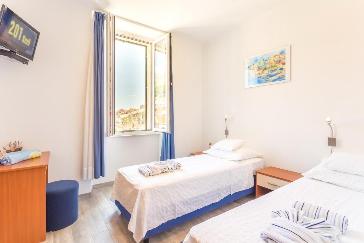 Apartment& Room Lukre / Apartment Lukre With Terrace Dubrovnik Kültér fotó